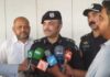 ڈی آئی جی ویسٹ زون کا نادرن بائی پاس مویشی دوست منڈی کا دورہ’ منڈی کے راستوں پر 4 پکٹس قائم ایک ہزار سے زائد اہلکار الرٹ